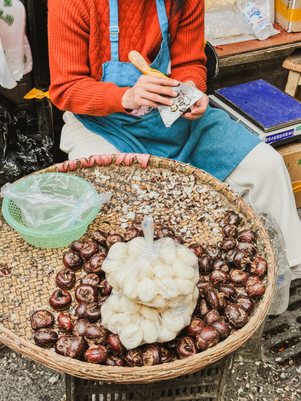 Water Chestnut, Chengdu - Image 7